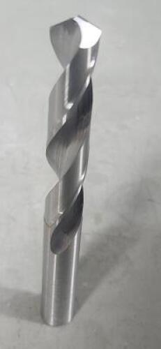 DESCRIPTION: (5) SOLID CARBIDE JOBBER LENGTH DRILL BRAND/MODEL: FULLERTON TOOL 15152 SIZE: 27/64" RETAIL$: $135.07 QTY: 5