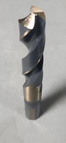 DESCRIPTION: (4) MAINTENANCE DRILL BIT BRAND/MODEL: MADE IN USA 20951 SIZE: 17/32" RETAIL$: $31.08 EA QTY: 4