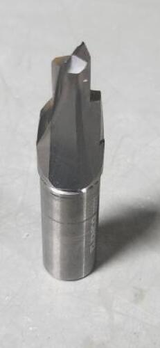 DESCRIPTION: (4) CARBIDE STEP ROUTER BITS BRAND/MODEL: ELENCO RB-8505-5 SIZE: INSPECT RETAIL$: 120.56 EA QTY: 4