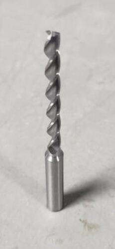 DESCRIPTION: (3) 130D CARBIDE ALUMNA DRILL BRAND/MODEL: FULLERTON 19013 SIZE: .1693" RETAIL$: 152.45 QTY: 3