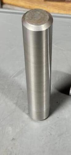 DESCRIPTION: (1) HSS DRILL BLANK BRAND/MODEL: MADE IN USA 71100648 SIZE: 1" DIA 6" OAL RETAIL$: $248.64 QTY: 1