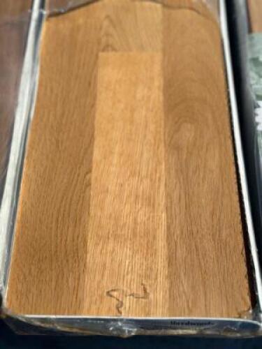 (48) CARTONS OF NATURAL WHITE OAK ENGINEERED HARDWOOD FLOORING. 720 TOTAL SQUARE FEET.