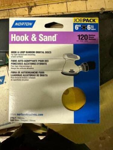 (10) BOXES OF NORTON HOOK AND SAND 6" DISCS