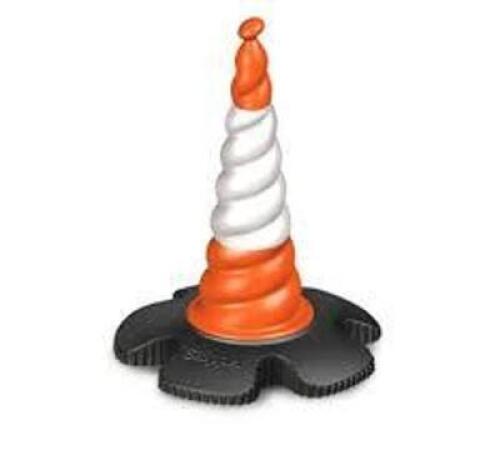 DESCRIPTION: (2) TRAFFIC CONES WITH SPOT FOR ATTACHABLE BELT BARRIER BRAND/MODEL: SKIPPER #03-602-4-01-04 INFORMATION: RED AND ORANGE, REFLECTIVE SIZE