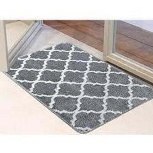 DESCRIPTION: (1) DOOR MAT BRAND/MODEL: HOMAXY INFORMATION: BROWN RETAIL$: $17.99 EA QTY: 1