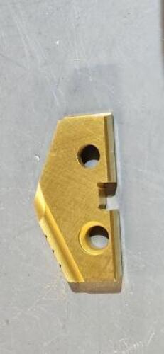 DESCRIPTION: (5) METCUT SPADE DRILL INSERTS BRAND/MODEL: WIDIA 2760024 SIZE: 9/16" DIA #3 SEAT RETAIL$: 54.12 EA QTY: 5