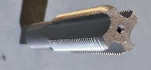 DESCRIPTION: (1) HSS BOTTOMING STRAIGHT FLUTE HAND TAP BRAND/MODEL: VC 04489365 SIZE: 1-1/8"-12 RETAIL$: $131.32 QTY: 1