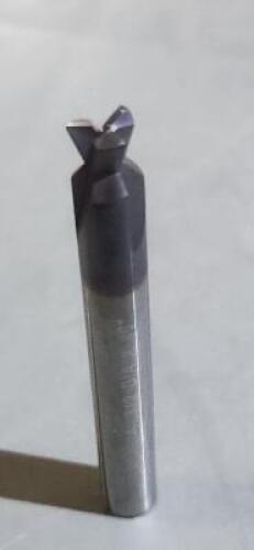 DESCRIPTION: (1) SOLID CARBIDE DOVE TAIL CUTTER BRAND/MODEL: HARVEY TOOL 28520 RETAIL$: 119.2 QTY: 1