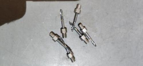 DESCRIPTION: (1) BOX OF APRROX(36) SCREW SHANK DRILL BITS BRAND/MODEL: PRECISION RETAIL$: VARIOUS QTY: 1