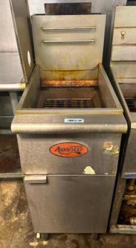 AVANTCO 40 LB. GAS DEEP FRYER