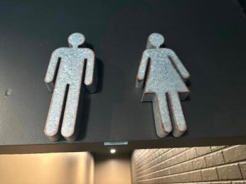 MEN'S AND WOMEN'S 12" METAL RESTROOM FIGURINES.