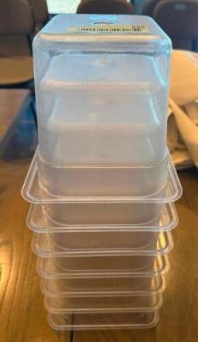 (6) 1/6 SIZE PLASTIC INSERTS.
