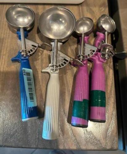 (4) STAINLESS FRUIT SCOOPS.