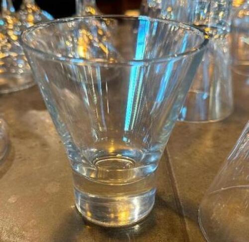 (6) COSMOPOLITAN GLASSES