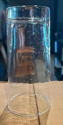 (18) MIXING GLASSES.
