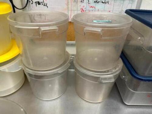 (4) 6 QT PLASTIC CONTAINERS W/ LIDS