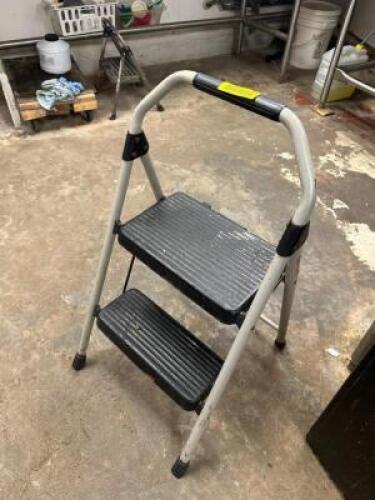 TWO STEP FOLDING LADDER.