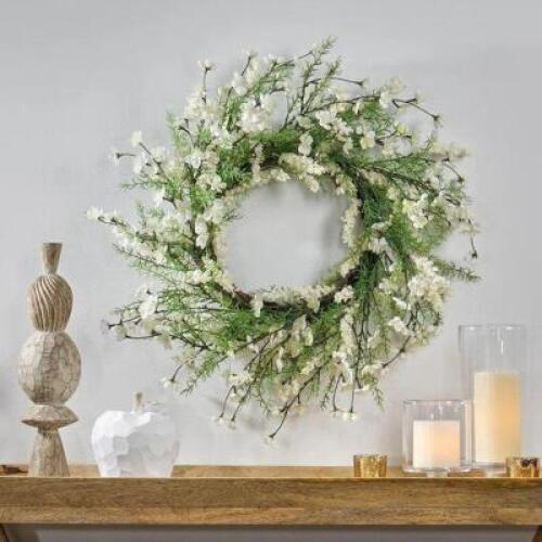 Loveren 30" Silk Wreath
