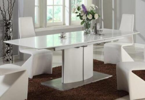 Elizabeth Self Storing Extension Dining Table