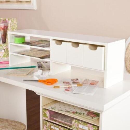 DESCRIPTION: ANNA GRIFFIN CRAFT ROOM DESKTOP ORGANIZER BRAND/MODEL: SOUTHERN ENTERPRISES SIZE: 8"X32"X10" RETAIL$: $79.95 QTY: 1