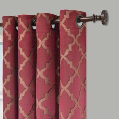 DESCRIPTION: TIPTON TRELLIS BLACKOUT GROMMET WINDOW PANEL CURTAIN BRAND/MODEL: ECLIPSE INFORMATION: SANGRIA SIZE: 95"X52" RETAIL$: $23.85 QTY: 1