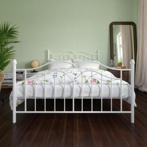 DESCRIPTION: GALESBURG PLATFORM BED SIZE: KING RETAIL$: $169.99 QTY: 1
