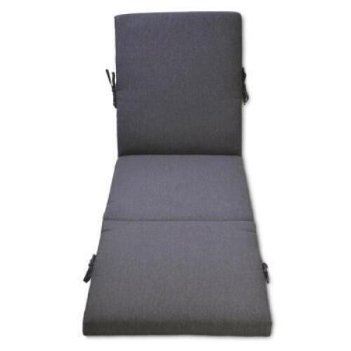 DESCRIPTION: OUTDOOR CHAISE LOUNGE CUSHION SIZE: 22"X77"X3" RETAIL$: $45.99 QTY: 1