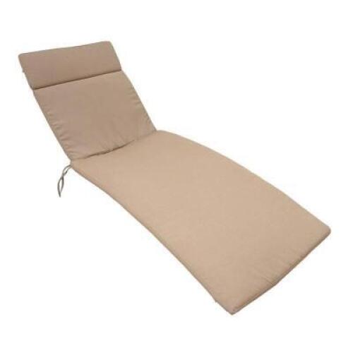 DESCRIPTION: INDOOR/OUTDOOR CHAISE LOUNGE CUSHION SIZE: 27.5"X79.25" RETAIL$: $89.77 QTY: 1
