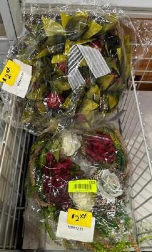 DESCRIPTION: (2) MINI WREATHES QTY: 2