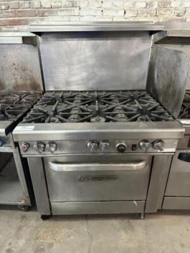 DESCRIPTION: SOUTHBEND SIX BURNER RANGE WITH CONVECTION OVEN. BRAND / MODEL: SOUTHBEND ADDITIONAL INFORMATION NATURAL GAS CONTACT For more details, si