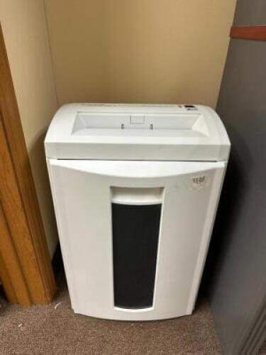 DESCRIPTION: PAPER SHREDDER QTY: 1