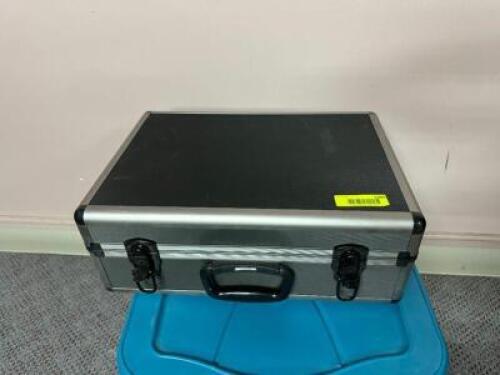 DESCRIPTION: PROTECTIVE STORAGE CASE QTY: 1