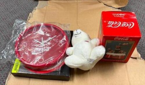 DESCRIPTION: ASSORTED COCA-COLA MEMORABILIA QTY: 1