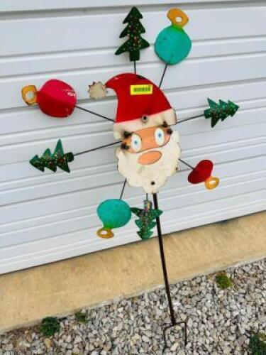 SANTA SPINNER