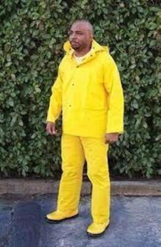 DESCRIPTION: (10) CLASSIC INDUSTRIAL STANDARD RAIN SUIT WITH DETACHABLE HOOD BRAND/MODEL: MCR SAFETY #2303XL INFORMATION: YELLOW SIZE: XL RETAIL$: $22
