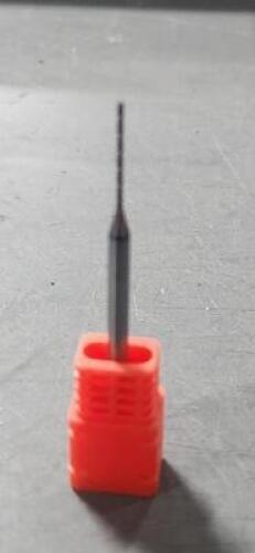 DESCRIPTION: (5) SOLID CARBIDE MICRO DRILL BITS BRAND/MODEL: ATOM PRECISION ADRL-SV SIZE: 0.89 " DIA RETAIL$: 20.50 EA QTY: 5