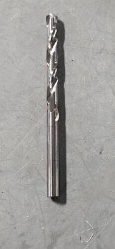 DESCRIPTION: (3) HSS JOBBER DRILLS BRAND/MODEL: HERTEL 79892378 SIZE: #8 RETAIL$: $28.98 QTY: 3