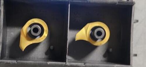 DESCRIPTION: (8) CARBIDE GROOVING INSERTS BRAND/MODEL: HORN RU114.0078.08 TN35 RETAIL$: $ 21.75 PER INSERT QTY: 8