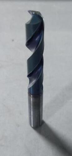 DESCRIPTION: (4) SOLID CARBIDE JOBBER LENGTH DRILLS BRAND/MODEL: OSG 3322990 SIZE: 9.9MM RETAIL$: $136.24 EA QTY: 4