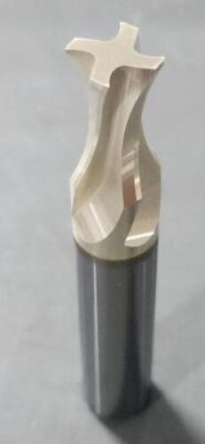 DESCRIPTION: (3) CARBIDE RADIUS MILLING TOOL BRAND/MODEL: ALIENT, INC 829440 SIZE: .882 RAD RETAIL$: 121.15 EA QTY: 3