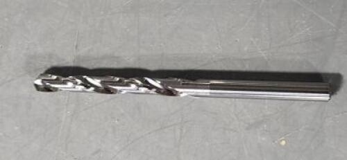 DESCRIPTION: (4) SOLID CARBIDE JOBBER DRILLS BRAND/MODEL: HERTEL 79892220 SIZE: 23.76 EA RETAIL$: #21 QTY: 4