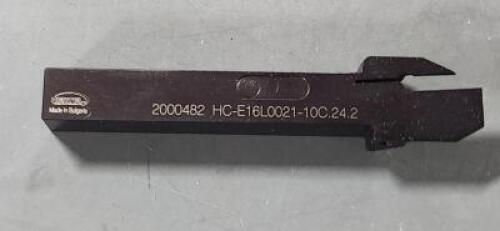 DESCRIPTION: (1) LEFT HAND INDEXABLE CUTOFF TOOLHOLDER BRAND/MODEL: HERTEL 45738382 SIZE: 21mm MAX DEPTH RETAIL$: $97.81 QTY: 1