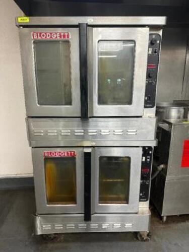 DESCRIPTION: BLODGETT DOUBLE STACK GAS CONVECTION OVEN. BRAND / MODEL: BLODGETT DFG-100-3 ADDITIONAL INFORMATION NATURAL GAS. LOCATION: KITCHEN QTY: 1