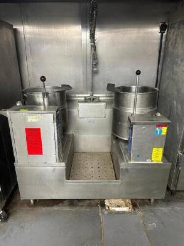 DESCRIPTION: (2) 12 GALLON ELECTRIC STEAM JACKETED KETTLES W/ STAND. BRAND / MODEL: GROEN TD3-10 / CLEVELAND KET-12T ADDITIONAL INFORMATION 208 VOLT,