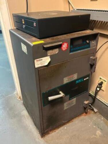DESCRIPTION: NKL HEAVY DUTY SAFE. BRAND / MODEL: NKL ADDITIONAL INFORMATION NO COMBO LOCATION: OFFICE QTY: 1