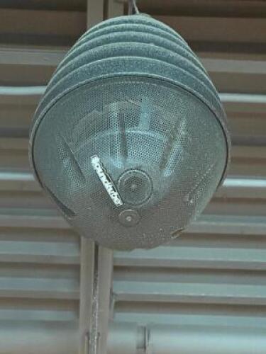 DESCRIPTION: (2) SOUNDTUBE CEILING MOUNTED SPEAKERS. BRAND / MODEL: SOUNDTUBE ADDITIONAL INFORMATION TOOLS AND LADDER REQUIRED FOR REMOVAL LOCATION: M