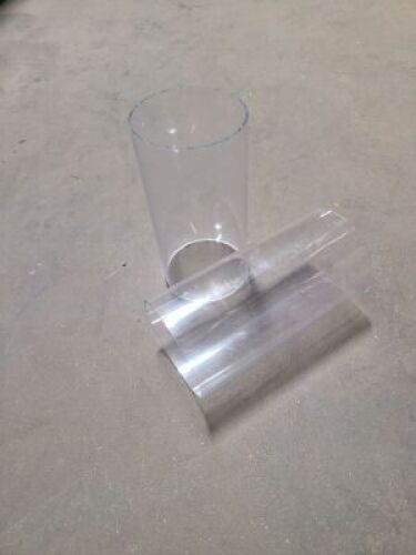 DESCRIPTION: (1) CASE OF APPROX (10) PLASTIC CYLINDERS SIZE: 6X3 QTY: 1