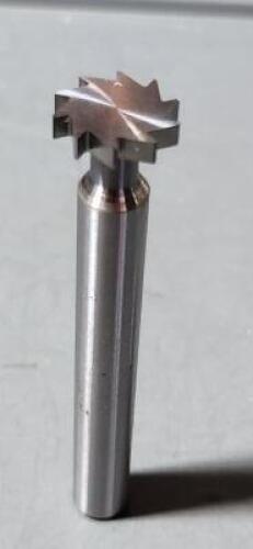 DESCRIPTION: (1) SOLID CARBIDE KEYSEAT CUTTER BRAND/MODEL: ITI 78-0915 SIZE: 5/8" DIA .1250 WIDTH 3/8" SD RETAIL$: $99.70 QTY: 1