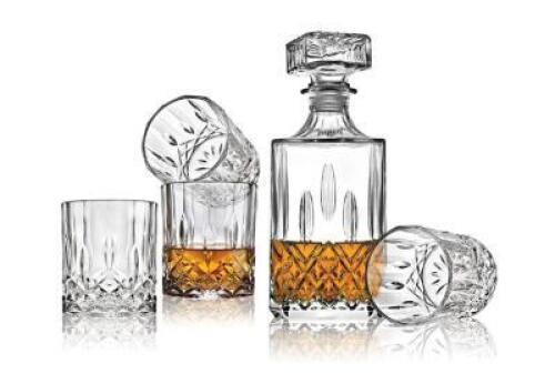 LE REGALO 5PC DECANTER SET RETAILS FOR $24.99