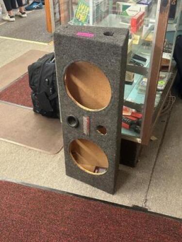 CAR SPEAKER CABINET